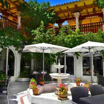 Alborán Algeciras Hotel Exterior