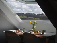 Appledore Factory Hotels in Appledore