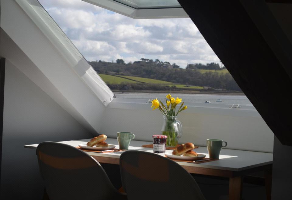 Aqua Fun City Hotel Over view