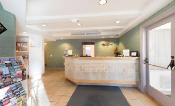 Sandpiper Lodge - Santa Barbara