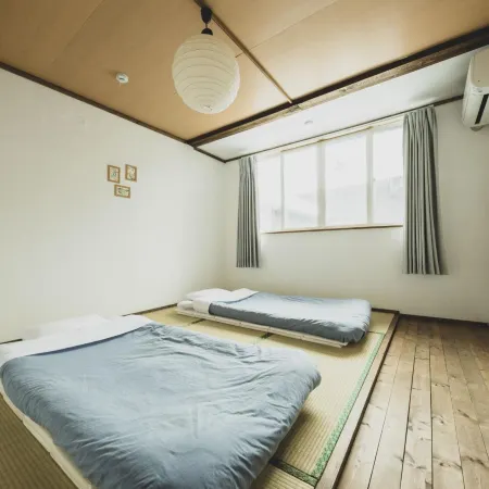 Otaru Tap Room & Hostel