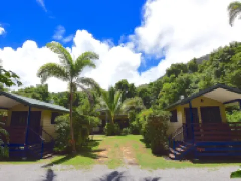 Thornton Beach Bungalows Daintree Hotels in Daintree