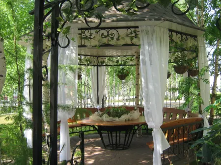 Геолог Отели рядом с достопримечательностью «Детский сад № 28 "Калинка"»