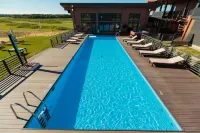 戈爾基高爾夫度假村 洛莫諾索夫斯基區住宿飯店