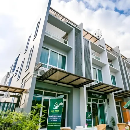 White Monkey Guesthouse