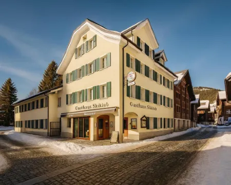 Gasthaus Skiklub アンデルマットのホテル