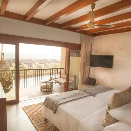 Meghauli Serai Chitwan National Park - A Taj Safari Lodge