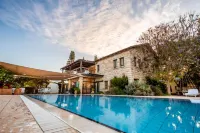 Grand Vista Boutique Hotel and Spa - Pools