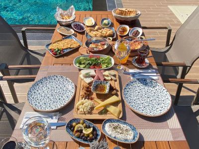 La Miel Suites Sile