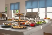 Milos Hotel - Breakfast