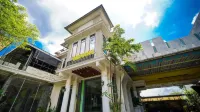 Tripletree Novon Family Hotel - 2星級