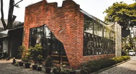 卡迪卡展特拉飯店