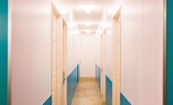Seawall Hostel