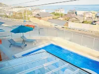 The Boxy Awaji - Pools