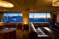 Nishihoppo Onsen Hotel - Baarit