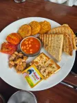 The Coverpage Boutique Stays Mussoorie - Frühstück