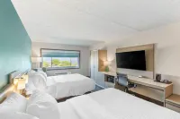 The Harborview on Lake Michigan, Ascend Hotel Collection - Pet friendly