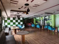 Dolphin Club and Resort by Phoenix - Pool