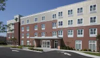 Homewood Suites by Hilton Newport/Middletown Các khách sạn ở Middletown