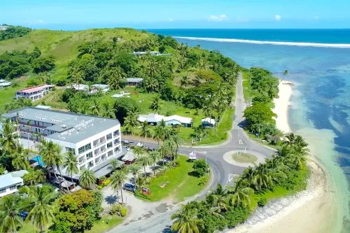 Ramada Suites by Wyndham Seafront Coral Coast Hotels in Olosara