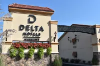 Delta Hotels Indianapolis East Hotels in Warren Township