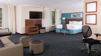 Fairfield Inn & Suites Atlanta Airport South/Sullivan Road Hôtels à proximité de : Georgia International Convention Center