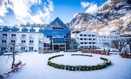 Fretheim Hotel Отели в г. Город Флом