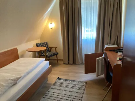 Hotel Oyten am Markt Отели рядом с достопримечательностью «Эллизе»