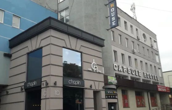 滿屋酒店及膠囊青年旅館