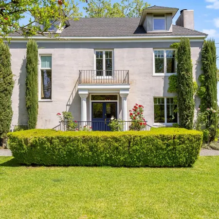 Chateau de VIE