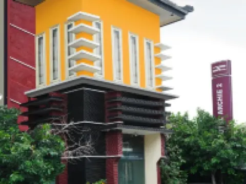 阿奇霍特爾2 特爾納特酒店