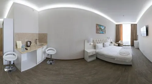 Pyramid Hotels in Podolsky District