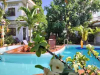 Happy Family Guesthouse - Pool