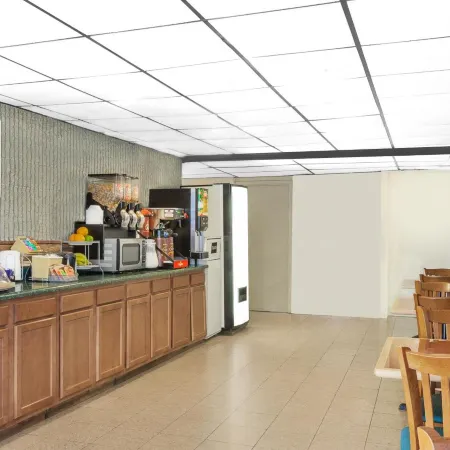 Days Inn by Wyndham Wilkes Barre