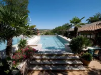 Hotel Il Pietreto Hotels in Colle di Val d'Elsa