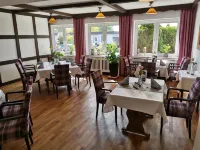 Hotel Zum Märchenwald - Desayuno