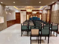 Moonlight Hotel 스리 강가나가르 호텔