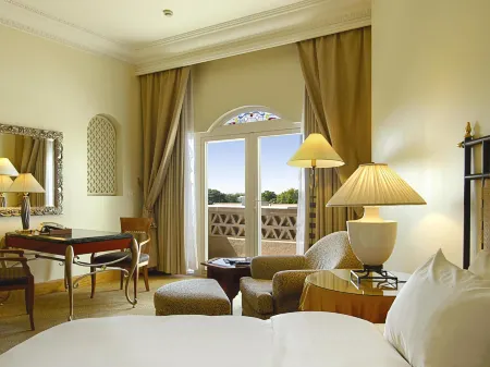 Grand Hyatt Muscat Отели рядом с достопримечательностью «Qurum Beach»