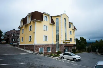 Bellmont Hotels near Rope Park "Powerful fun"