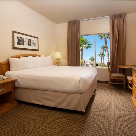 Club de Soleil All-Suite Resort