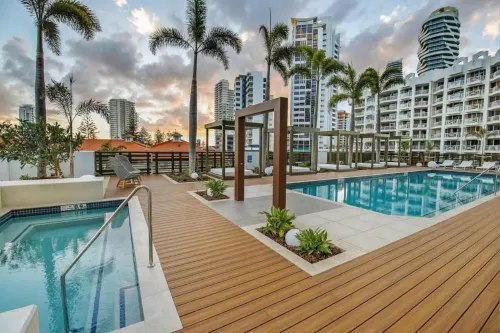 Mantra Broadbeach on the Park