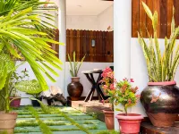 Tides Dhigurah Hotels in Dhigurah