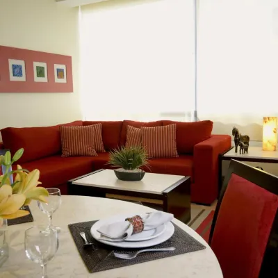 Hausuites Hotels near KidZania Santa Fe