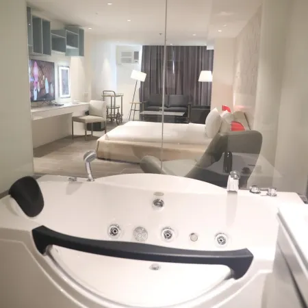 City Park Hotel Residences