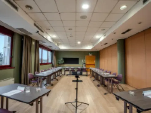 Tulip Inn Turin South Hotels in Moncalieri