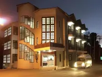 Hotel Himgiri