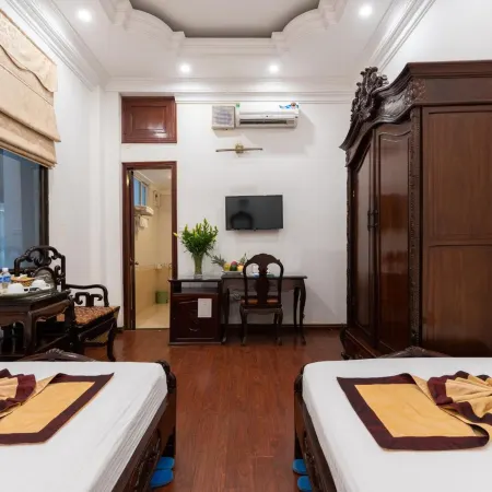 Hanoi Little Town Hotel