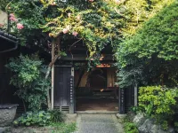 Shirafuji Hotel a Suzaka