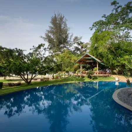 Waterwoods Lodge Kabini