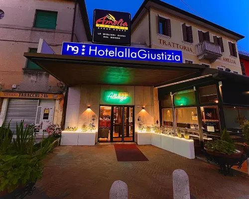 Hotel Alla Giustizia Hoteles cerca de Instituto Universitario Salesiano Venezia - IUSVE